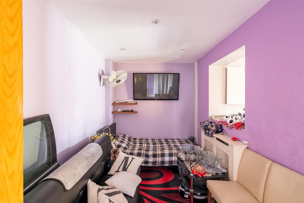 Additional property image - St. Johns Crescent, Bristol