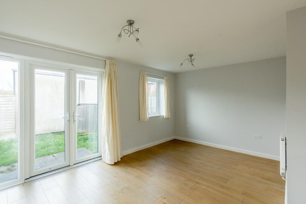 Additional property image - The Roses, Fifth Avenue, Filton