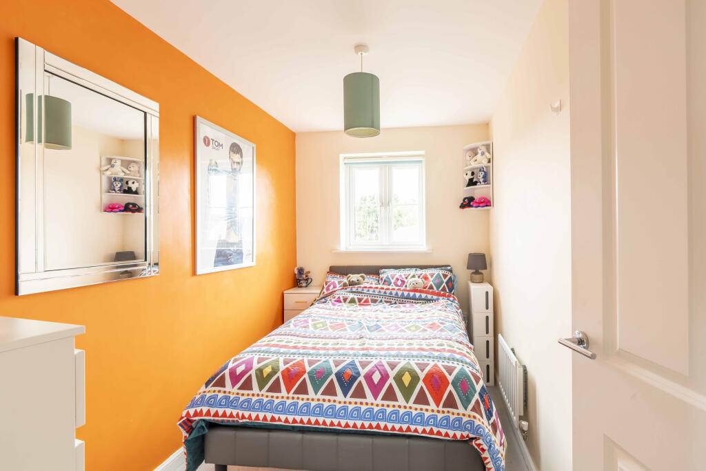 Additional property image - St Lucia Crescent