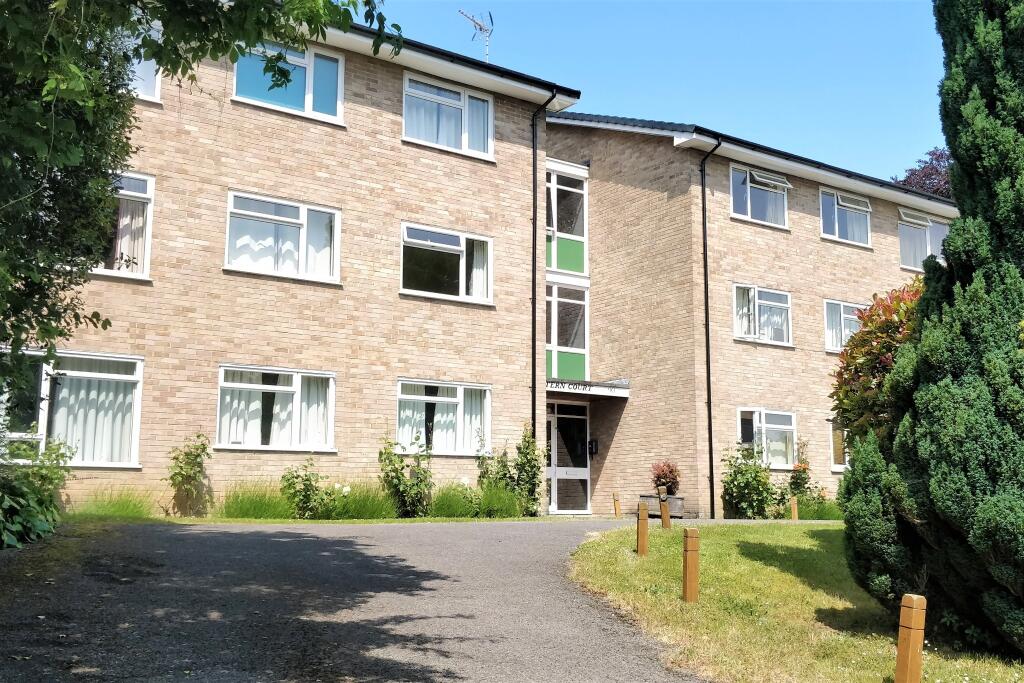 2 bedroom apartment for sale in Lantern Court, Christchurch Road, Winchester, SO23