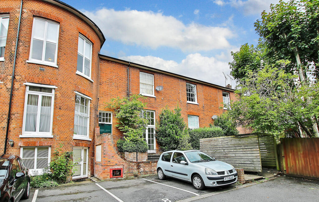 Main image of property: St. Peter Street, Winchester, Studio Flat fully renovated