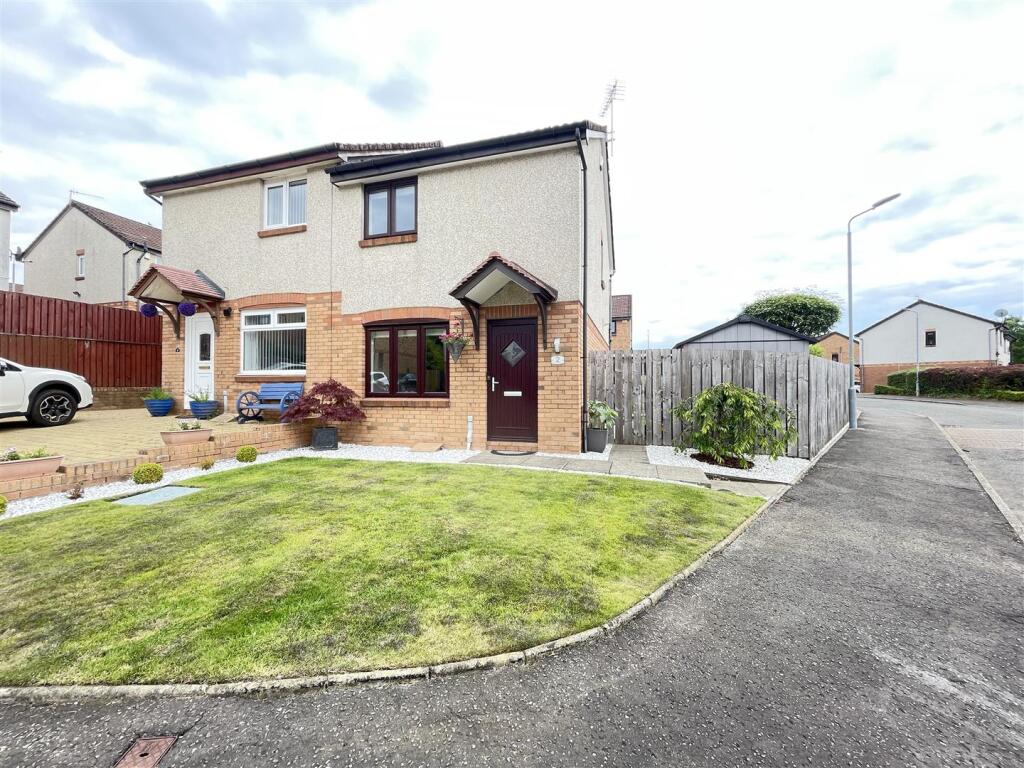 Main image of property: Oronsay Place, Old Kilpatrick