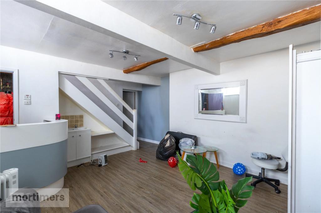 3 bedroom end of terrace house for sale in York Street, Clitheroe