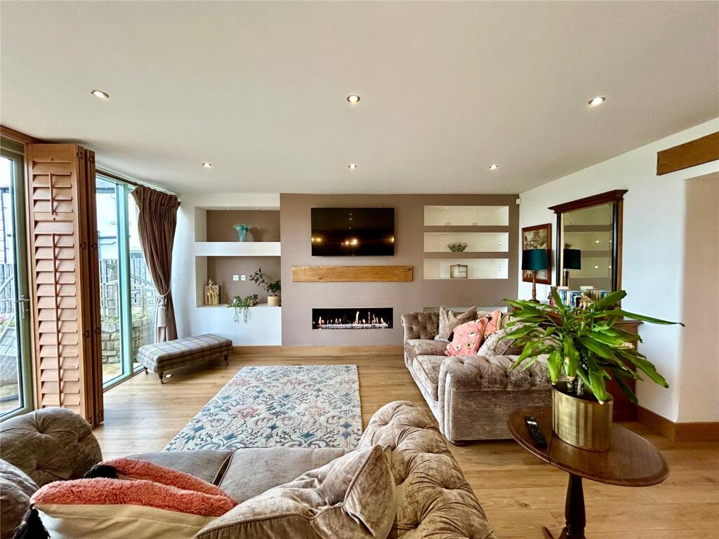 Additional property image - Mellor Brow, Mellor, Blackburn, Lancashire, BB2
