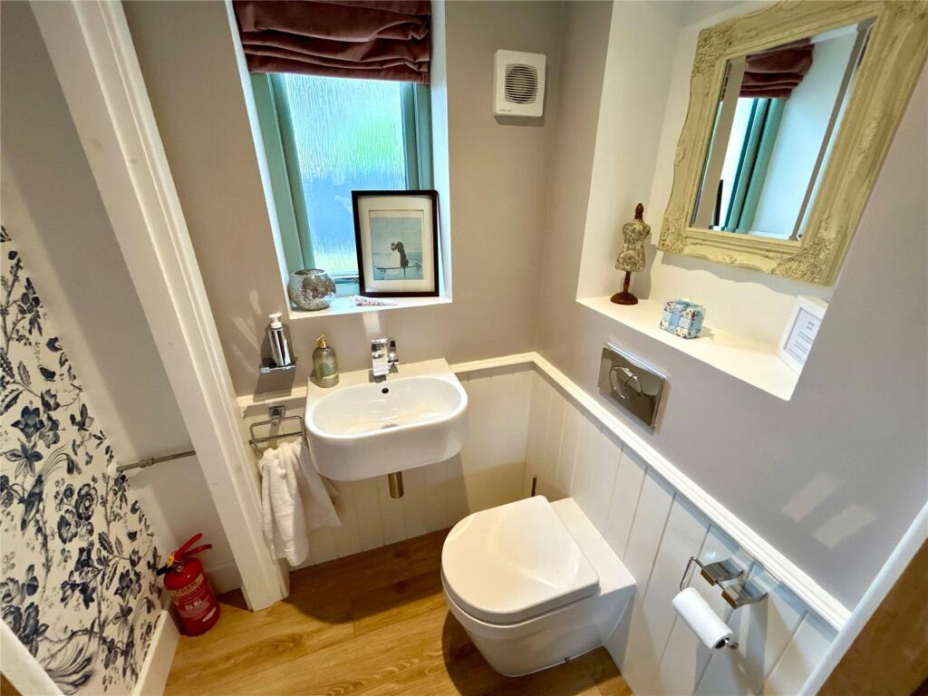 Additional property image - Mellor Brow, Mellor, Blackburn, Lancashire, BB2