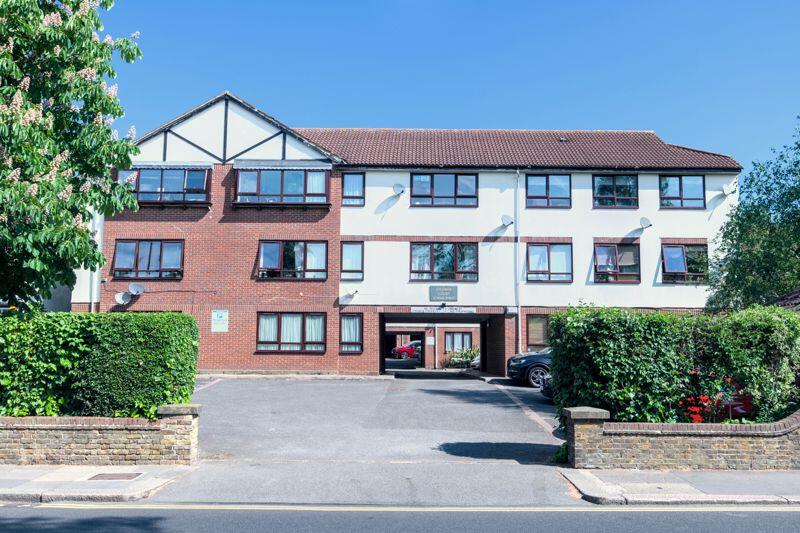 Main image of property: Wood Street, Barnet