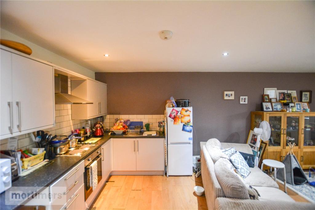 1 bedroom bungalow for sale in Moor Street, Clayton Le Moors, Accrington, BB5