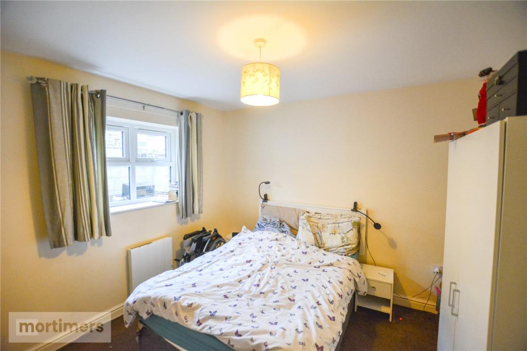 1 bedroom bungalow for sale in Moor Street, Clayton Le Moors, Accrington, BB5