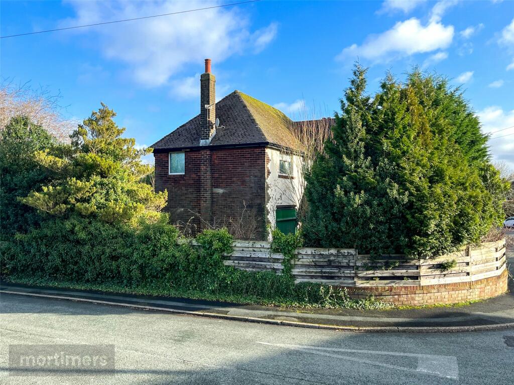 3 bedroom detached house for sale in Lyndon Avenue, Great Harwood