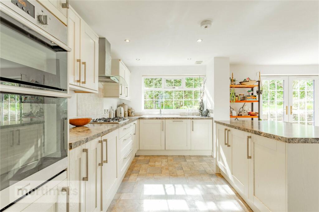 Additional property image - Lynwood Road, Accrington, Lancashire, BB5