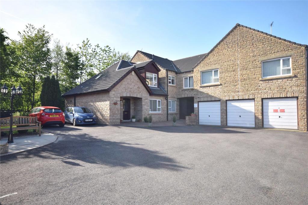 1 bedroom apartment for sale in Kemp Court, Whalley New Road