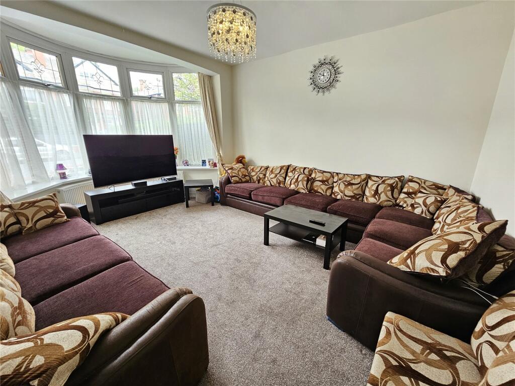 Additional property image - Billinge Avenue, Blackburn, Lancashire, BB2