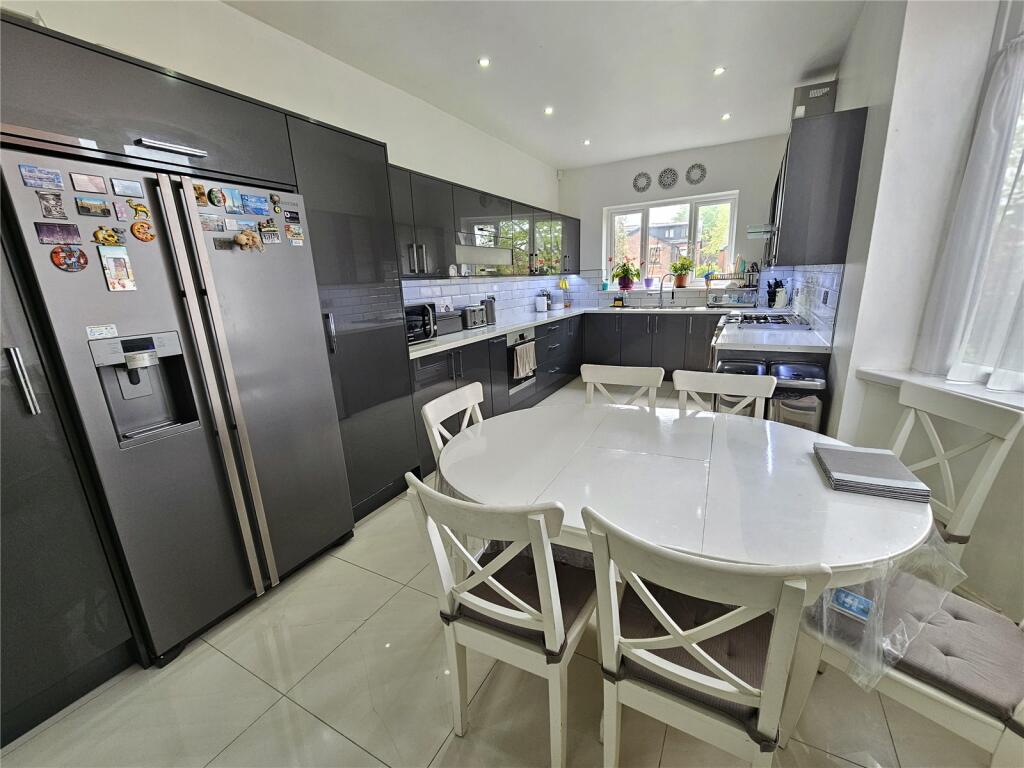 Additional property image - Billinge Avenue, Blackburn, Lancashire, BB2