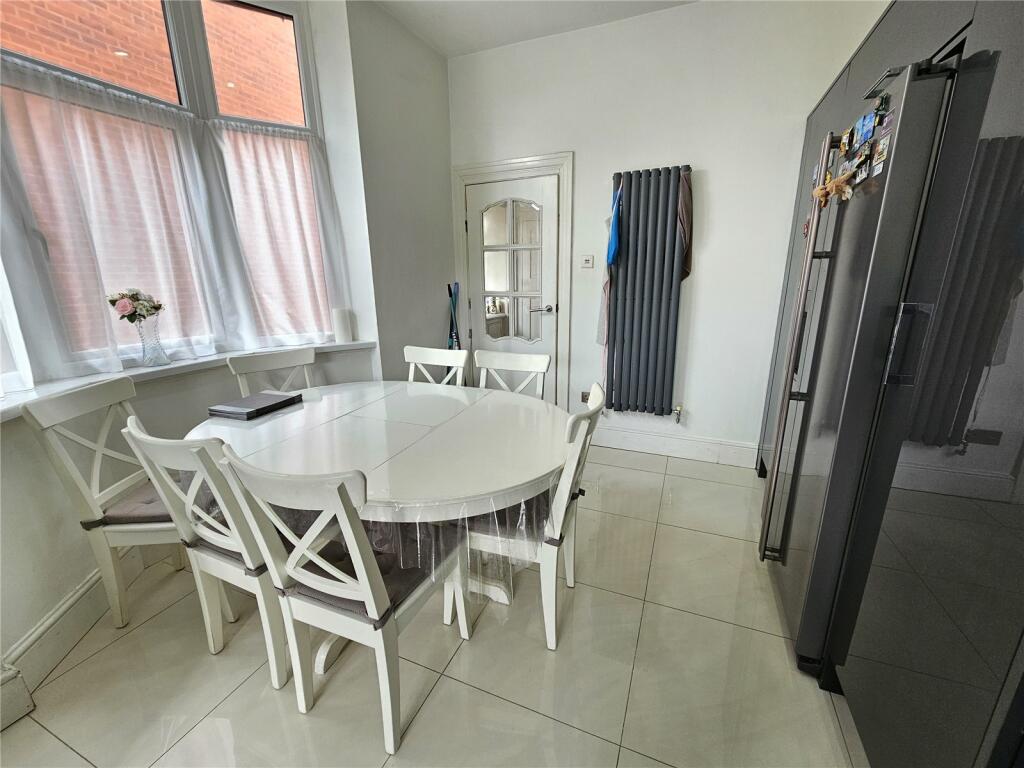 Additional property image - Billinge Avenue, Blackburn, Lancashire, BB2