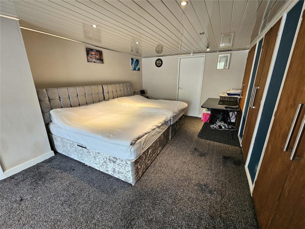 Additional property image - Billinge Avenue, Blackburn, Lancashire, BB2
