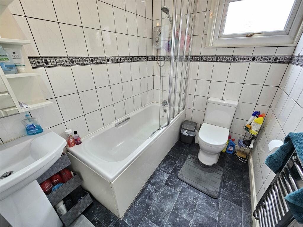 Additional property image - Billinge Avenue, Blackburn, Lancashire, BB2