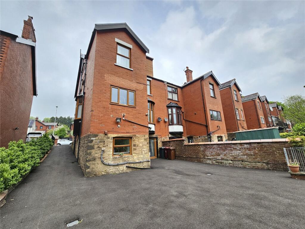 Additional property image - Billinge Avenue, Blackburn, Lancashire, BB2
