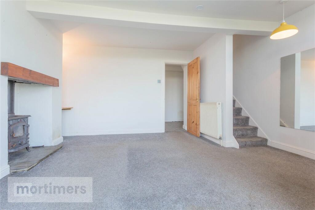 Additional property image - Billinge Side, Blackburn, Lancashire, BB2