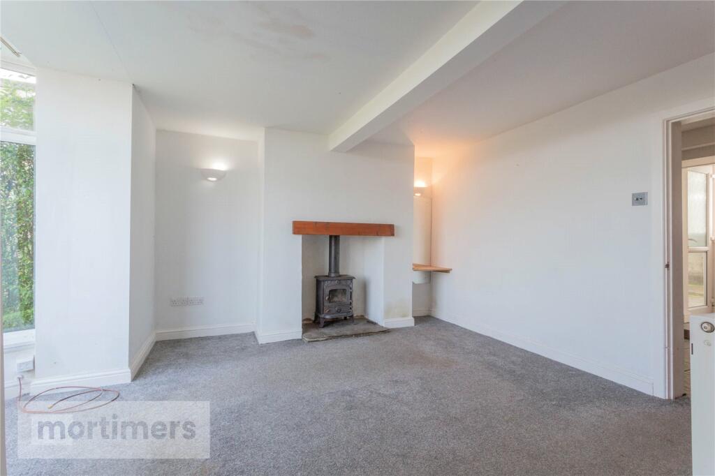 Additional property image - Billinge Side, Blackburn, Lancashire, BB2