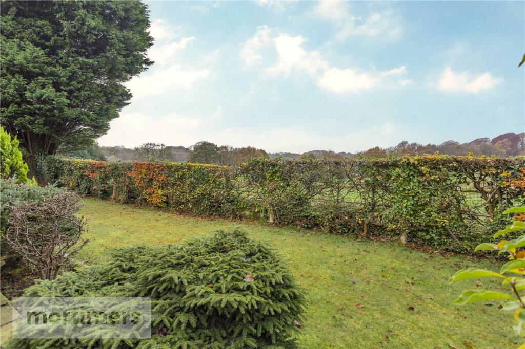 Additional property image - Links Lane, Pleasington, Blackburn, Lancashire, BB2