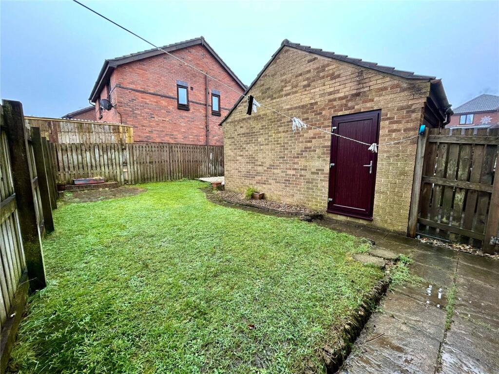 Additional property image - Regents View, Blackburn, Lancashire, BB1