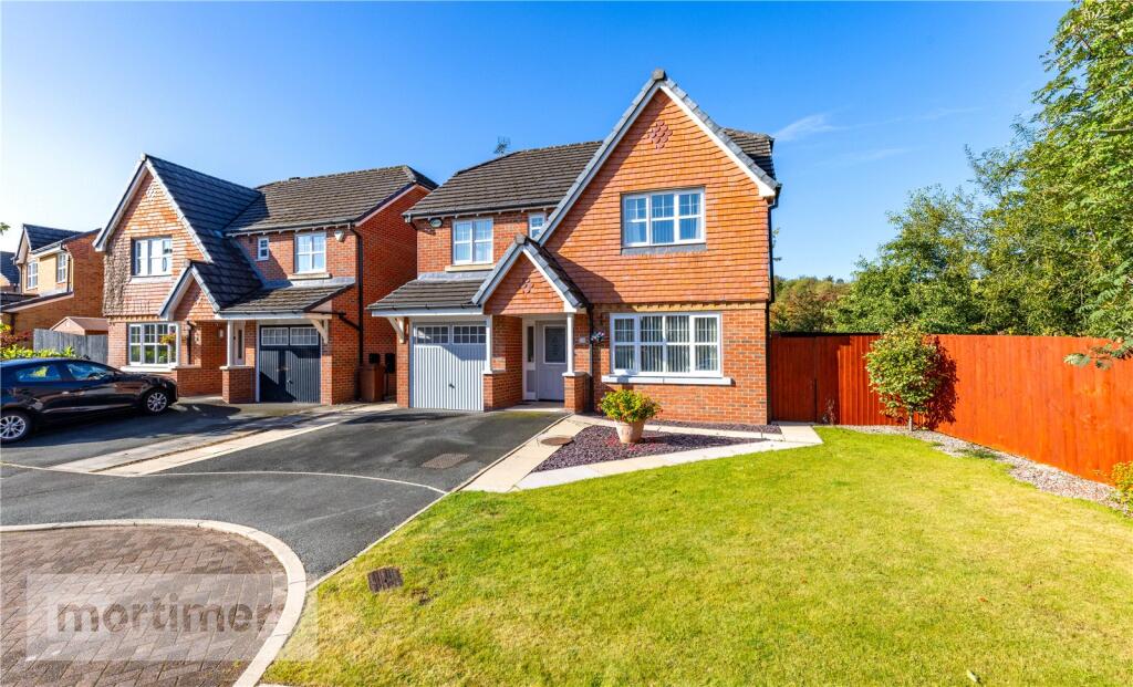 4 bedroom detached house