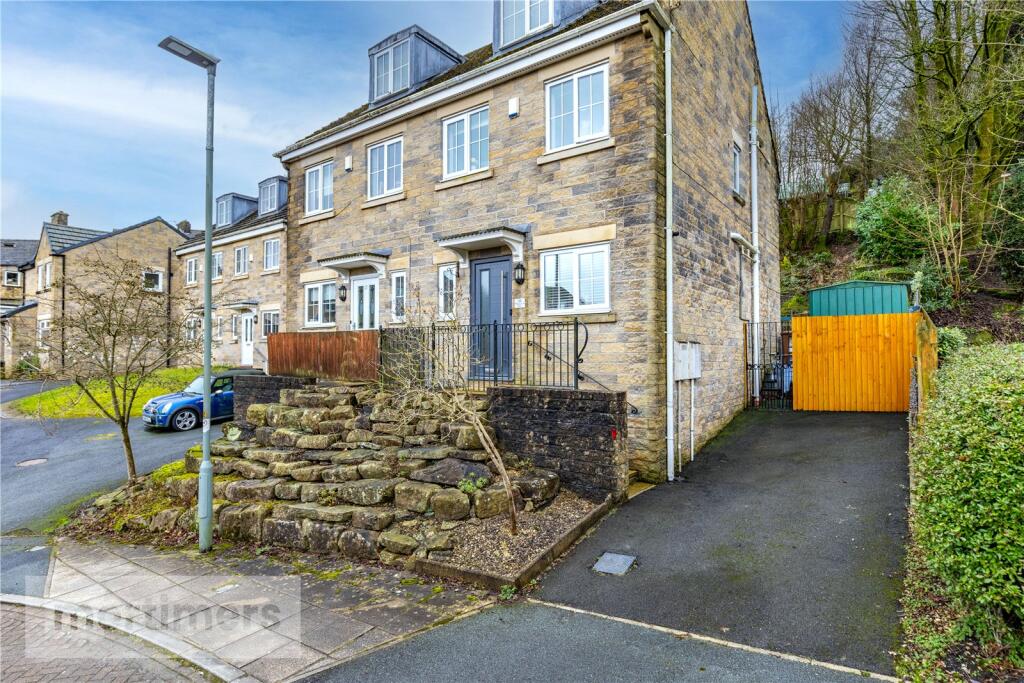 Main image of property: Weavers Mews, Darwen, Lancashire, BB3