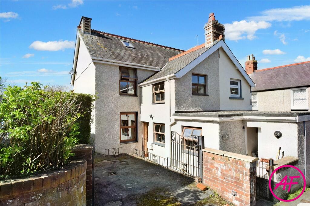 3 bedroom semidetached house for sale in Top Llan Road, Glan Conwy, Conwy, LL28