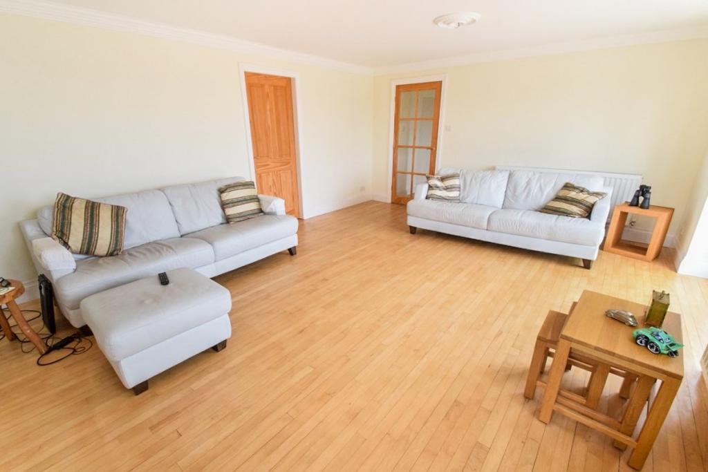 4 bedroom detached house for sale in Pendre Road, Penrhynside