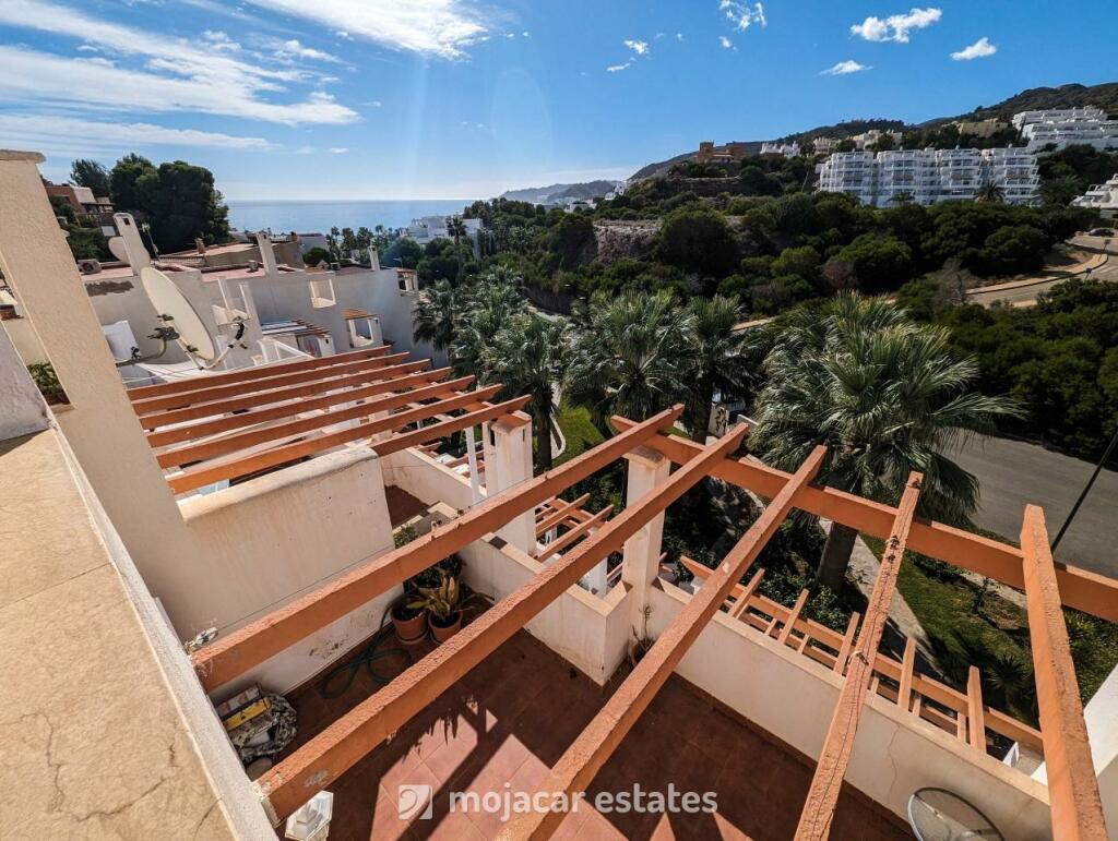 3 bed Apartment for sale in Andalucia, Almera...