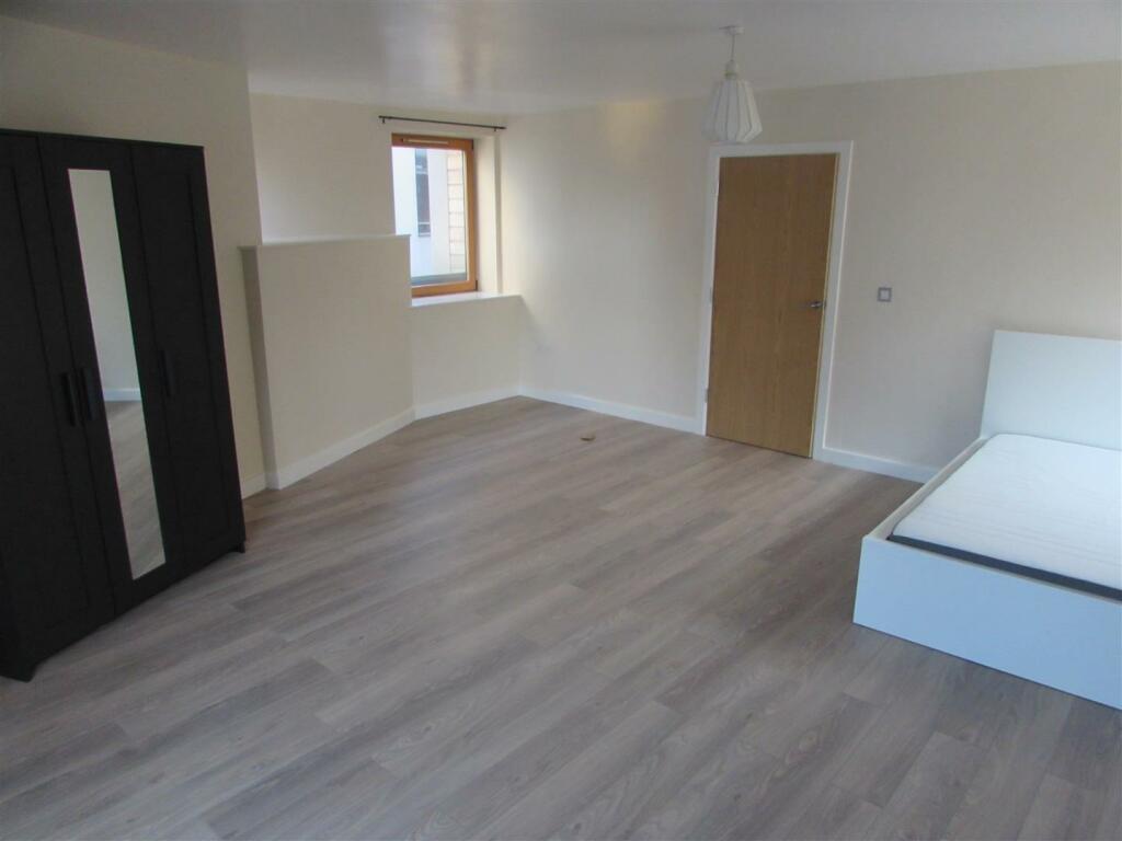 Additional property image - Priory Place, Coventry