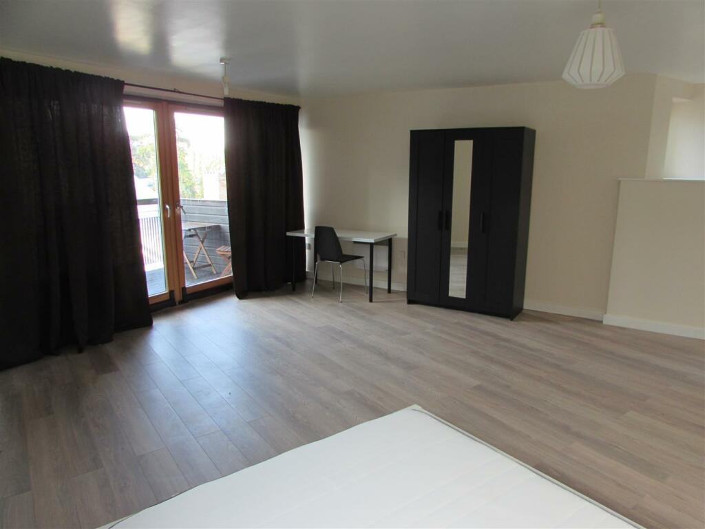 Additional property image - Priory Place, Coventry