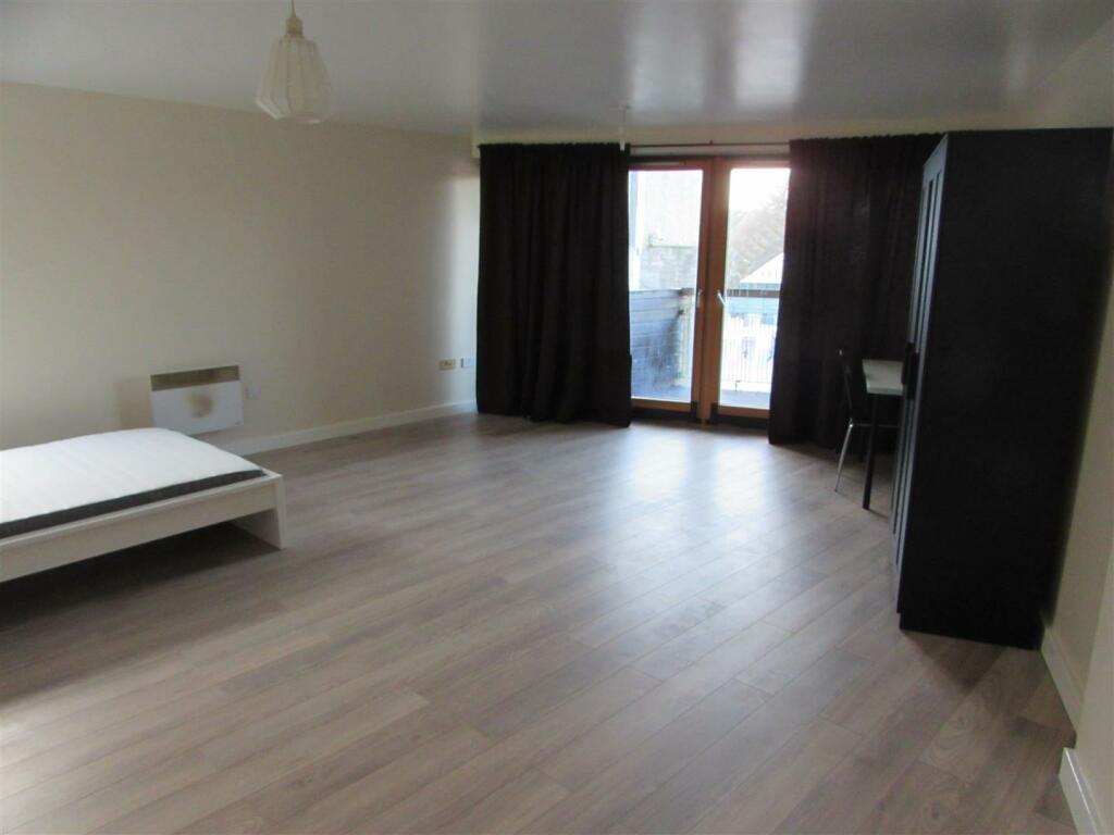 Additional property image - Priory Place, Coventry