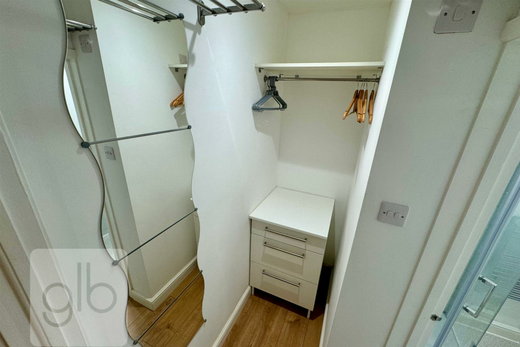 Additional property image - Binswood Avenue, Leamington Spa