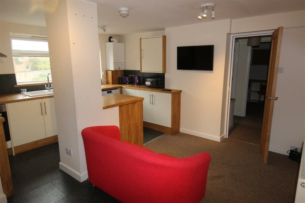 Additional property image - Binswood Street, Leamington Spa