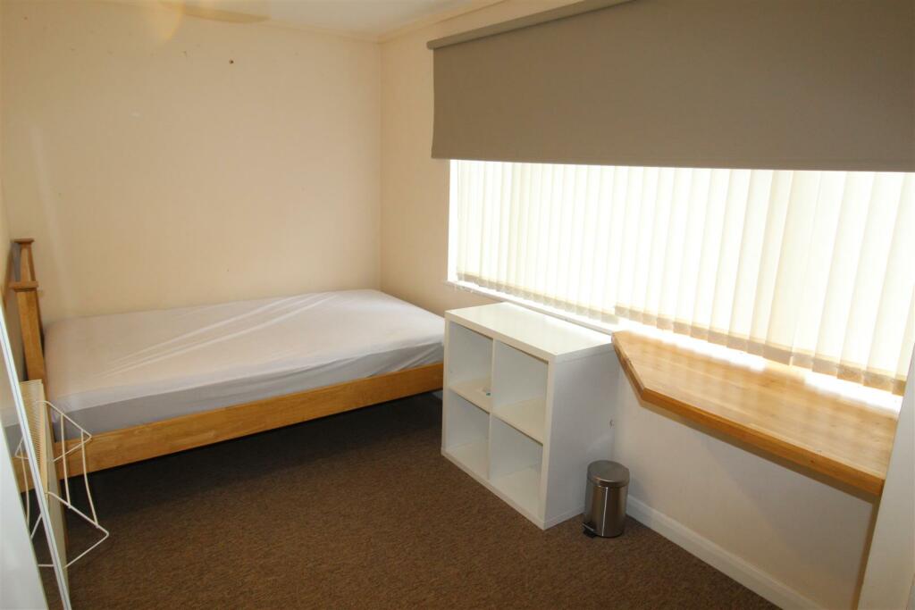 Additional property image - Binswood Street, Leamington Spa