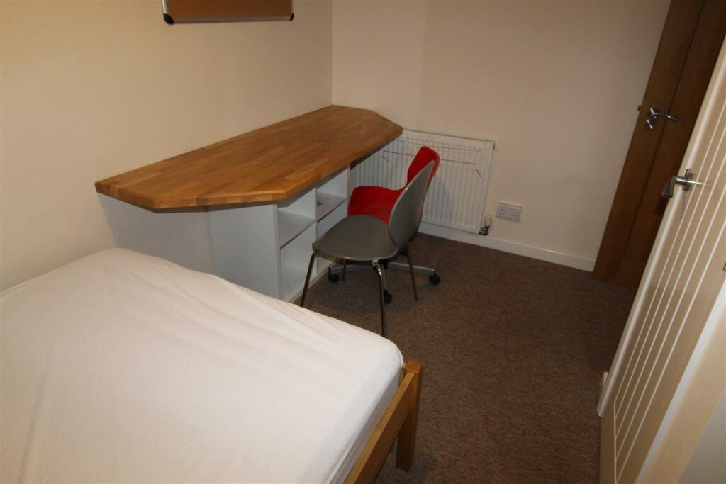 Additional property image - Binswood Street, Leamington Spa