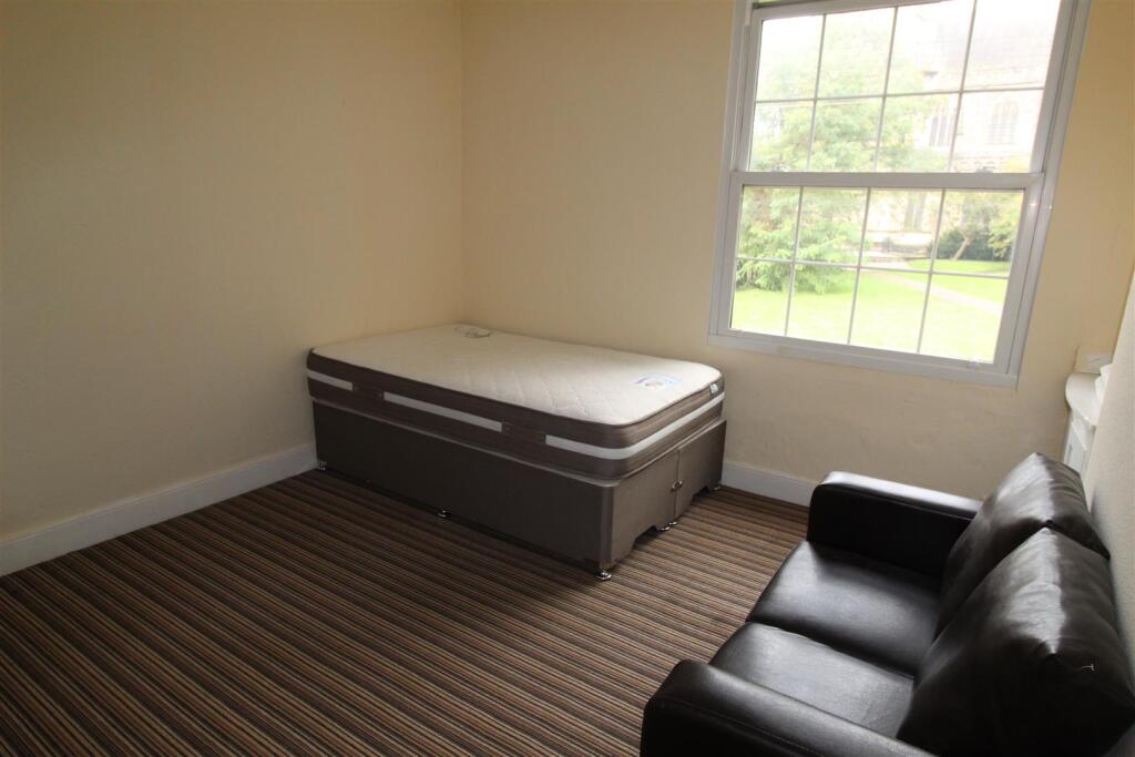 Additional property image - Gloucester Street, Leamington Spa