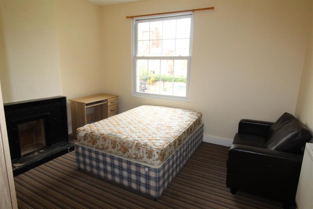 Additional property image - Gloucester Street, Leamington Spa
