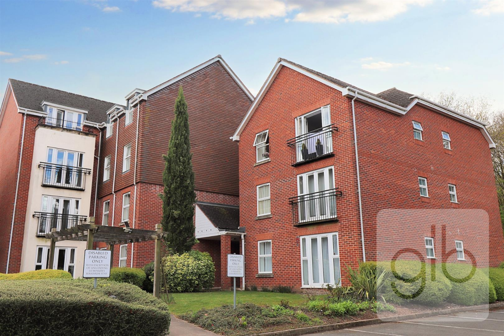 Main image of property: Birch Meadow Close, Warwick