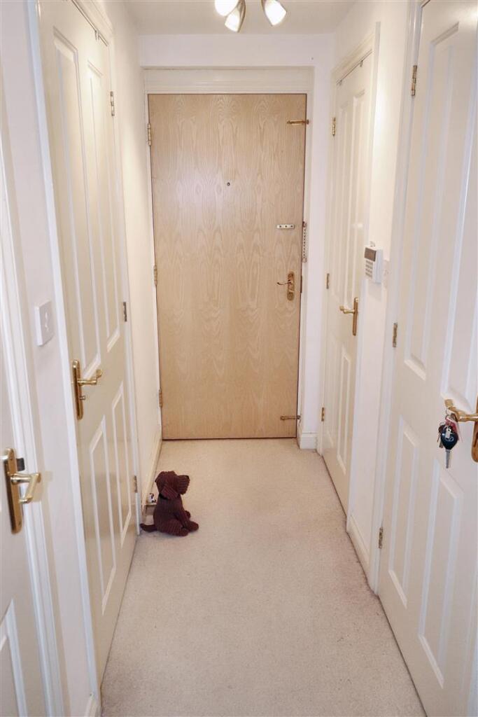 Main image of property: Birch Meadow Close, Warwick