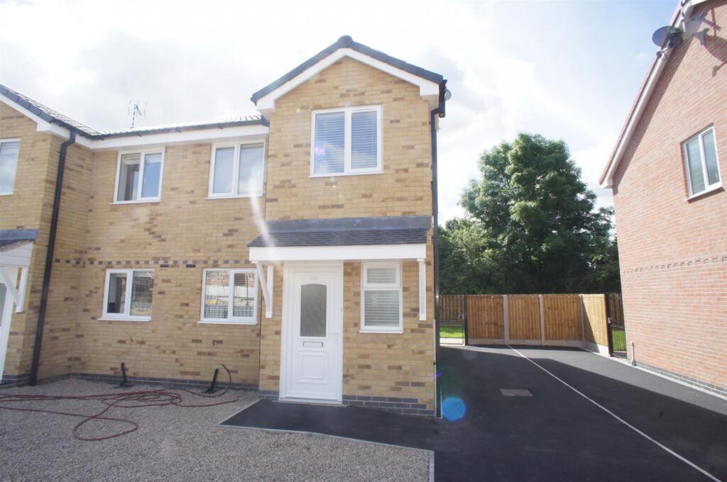 Main image of property: Dunbar Close, Long Eaton, Nottingham, NG10