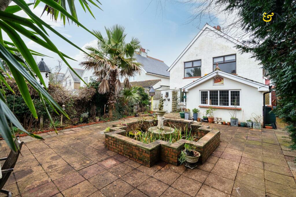 3 bedroom detached house for sale in Modena Road, Hove, BN3