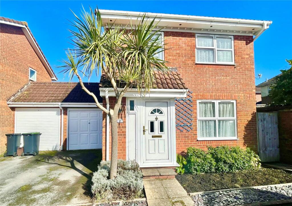 3 bedroom link detached house for sale in Delta Close, Mudeford, Christchurch, Dorset, BH23