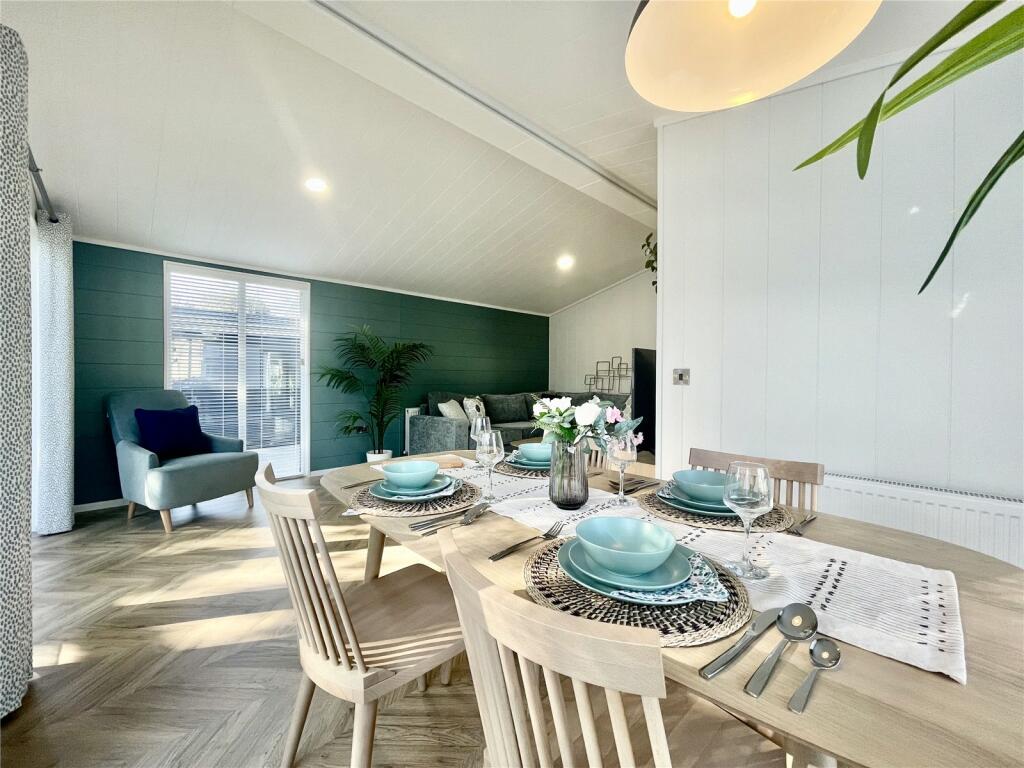 Additional property image - Sandhills Holiday Park, Avon Beach, Mudeford, Christchurch, BH23