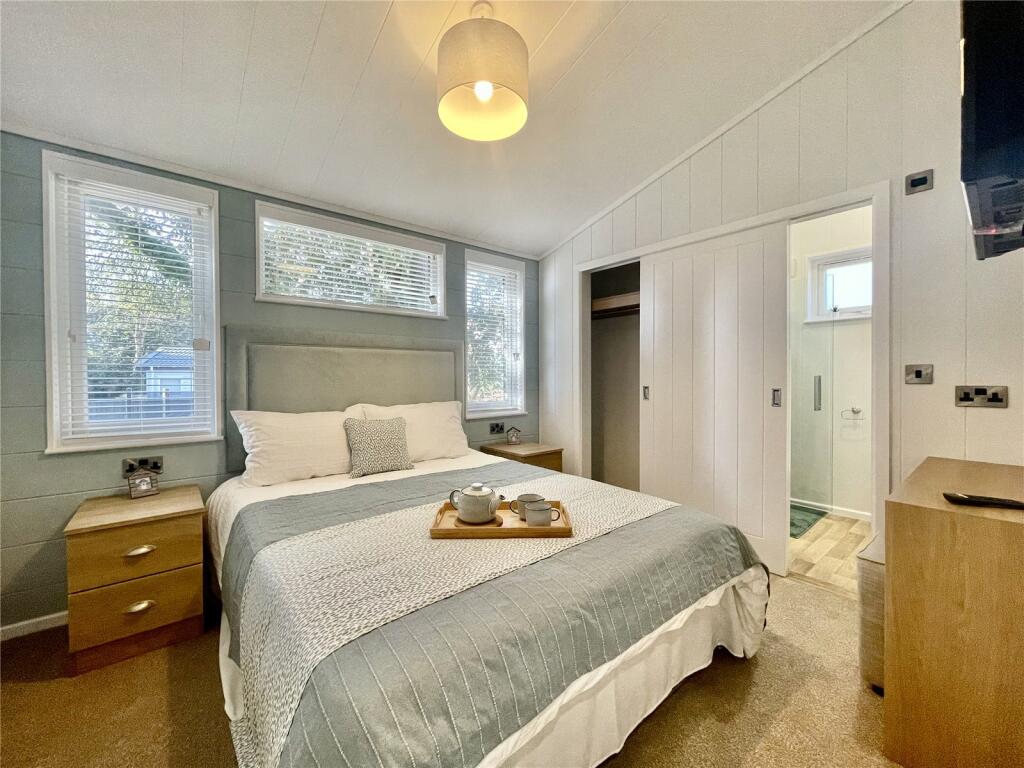 Additional property image - Sandhills Holiday Park, Avon Beach, Mudeford, Christchurch, BH23
