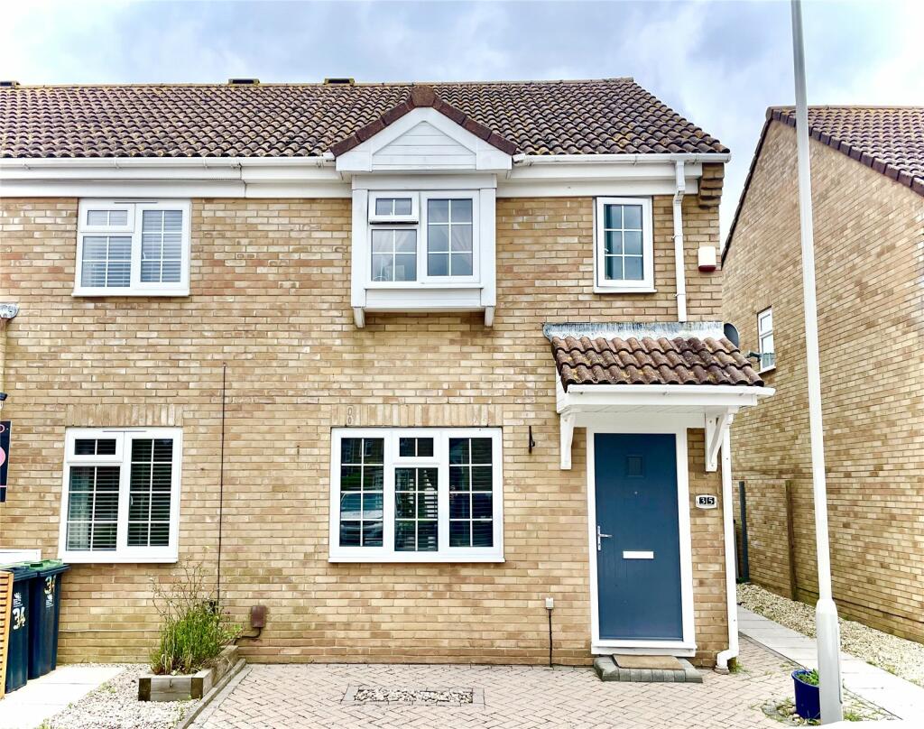 3 bedroom end of terrace house for sale in Halifax Way, Mudeford, Christchurch, Dorset, BH23