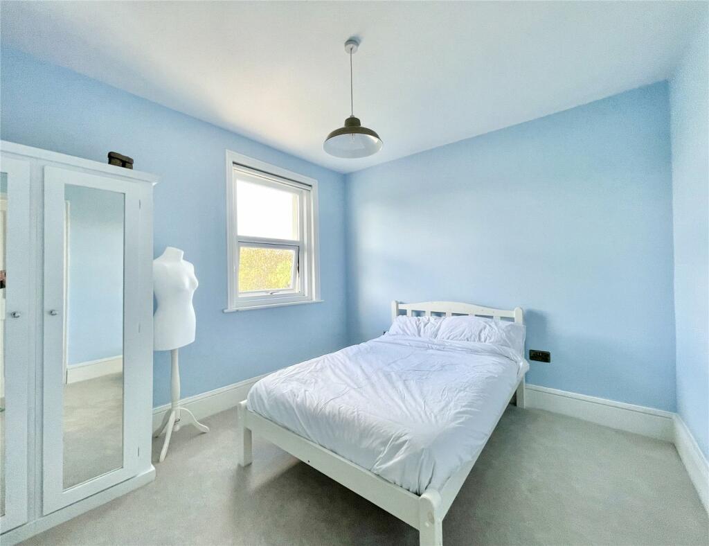 Additional property image - Stour Road, Christchurch, Dorset, BH23