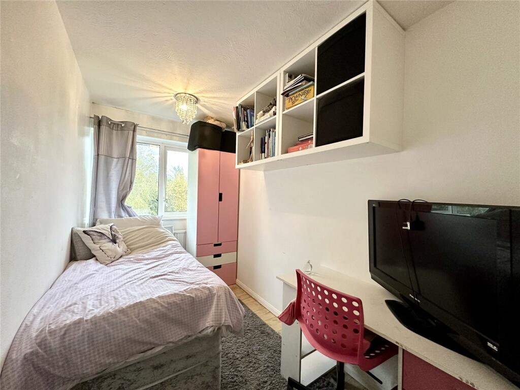 Additional property image - Mude Gardens, Mudeford, Christchurch, Dorset, BH23