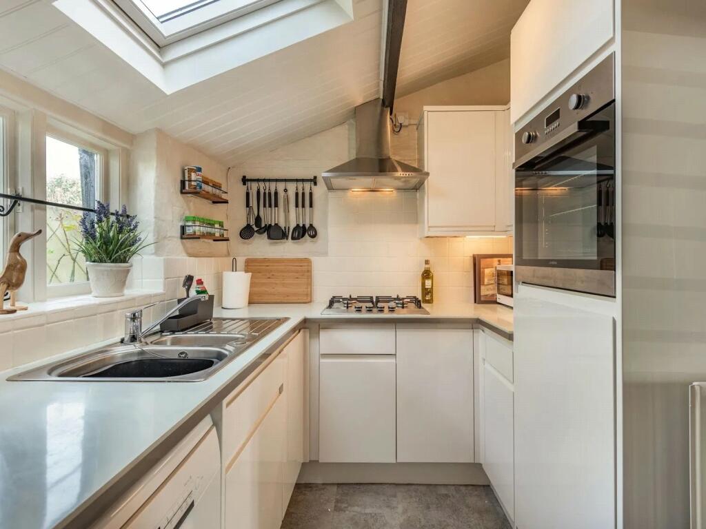 Additional property image - Stanpit, Christchurch, Dorset, BH23